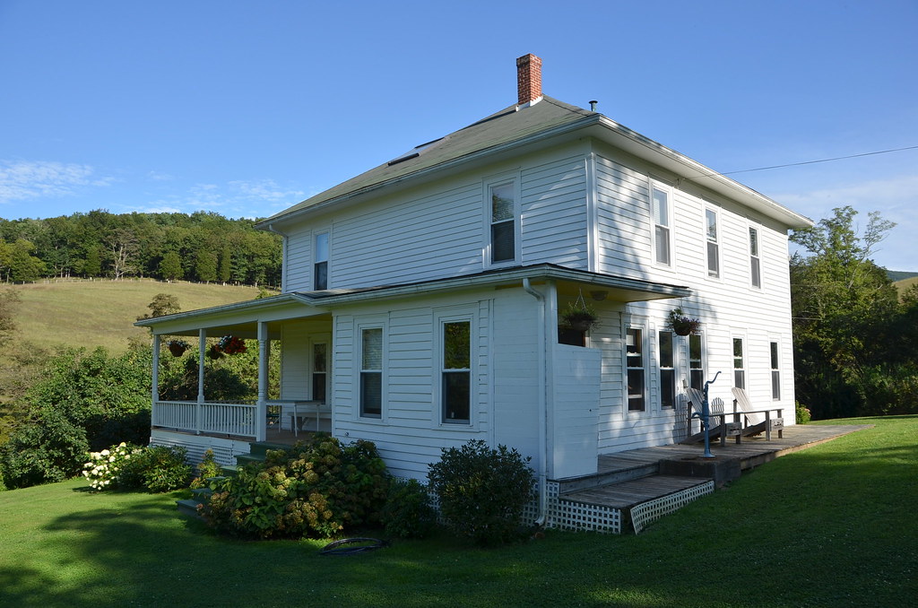 DSC_0245 Seneca Rocks, WV Adam Fagen Flickr