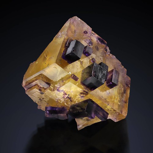 Fluorite, 4.5cm, from the Victory mine, CaveinRock, Illi… Flickr