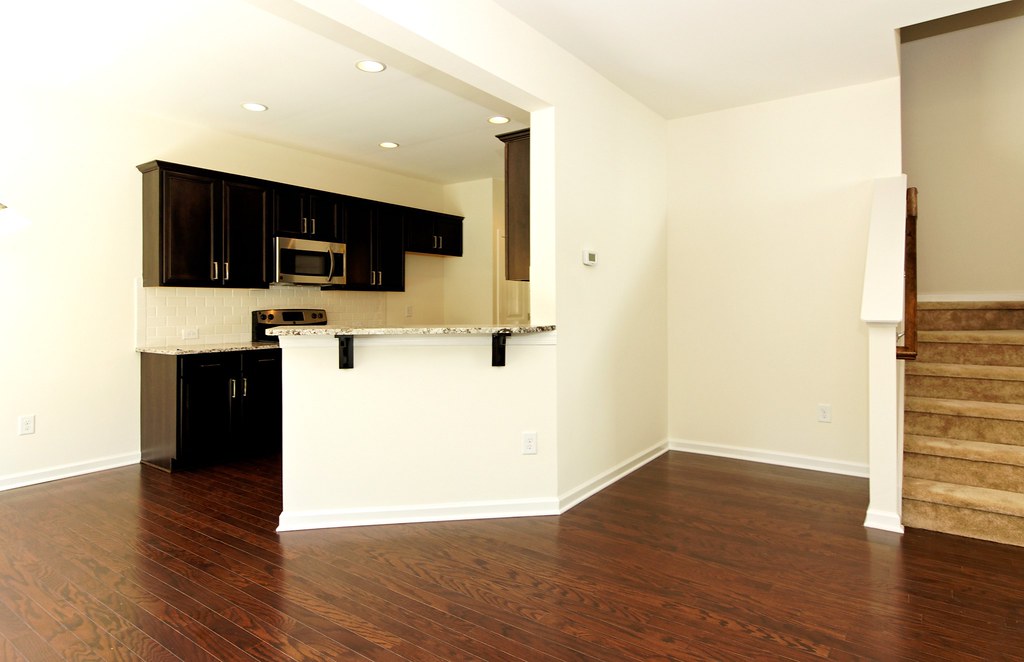 Bridgewater Townhomes 30 Living Room Newport C 12/30/1… Flickr