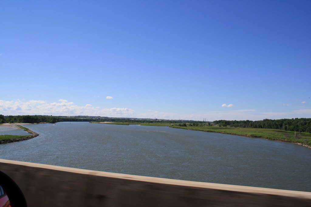 Missouri River, Bismarck ND Heading west on I94 Rick Arendt Flickr