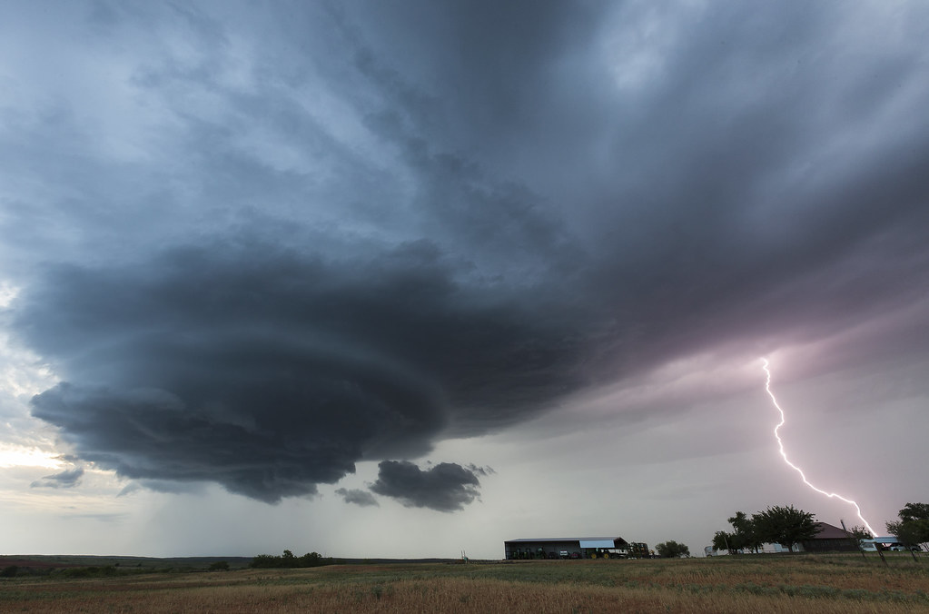 Dramatic Supercell Dumont, Texas Wonderful day of chasin… Flickr