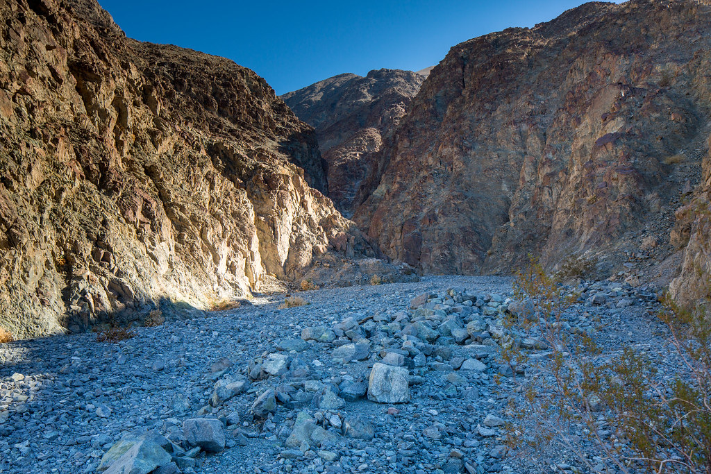 Entrance of Willow Canyon Willow Canyon, Death Valley, Cal… Flickr
