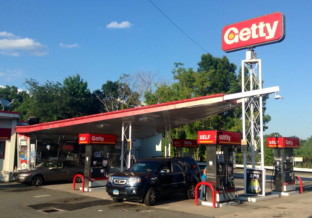 Getty Gas Station 7/2014 Meriden CT. One of the LAST! Pics… Flickr