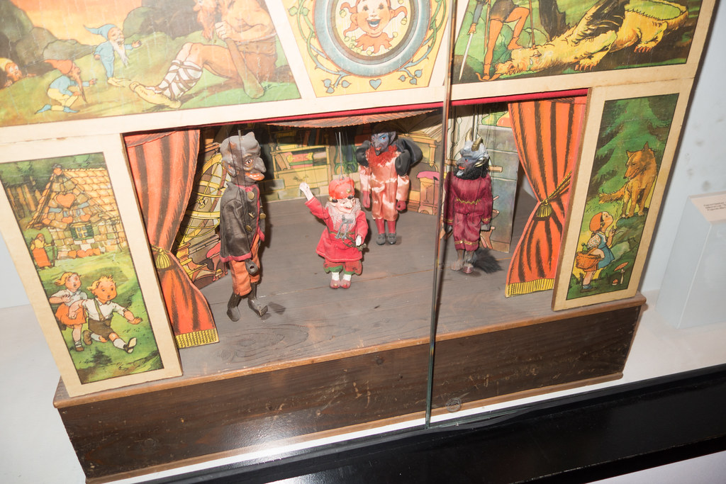 theatre Munich 2014 Thomas Quine Flickr