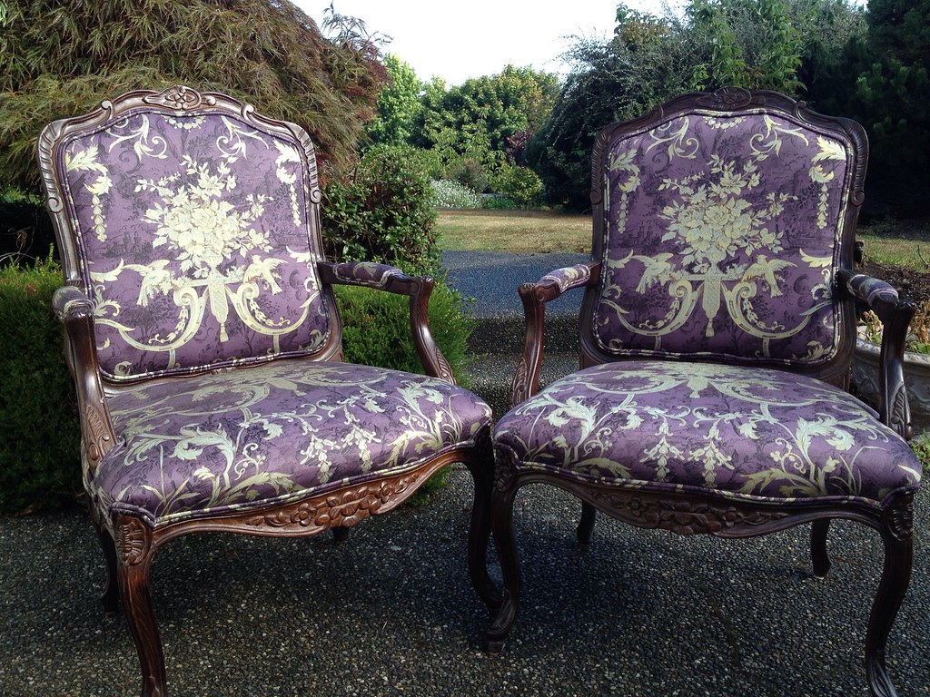 PAIRFrench style reproduction chairs 35T 25.5W 19W All Ab… Flickr