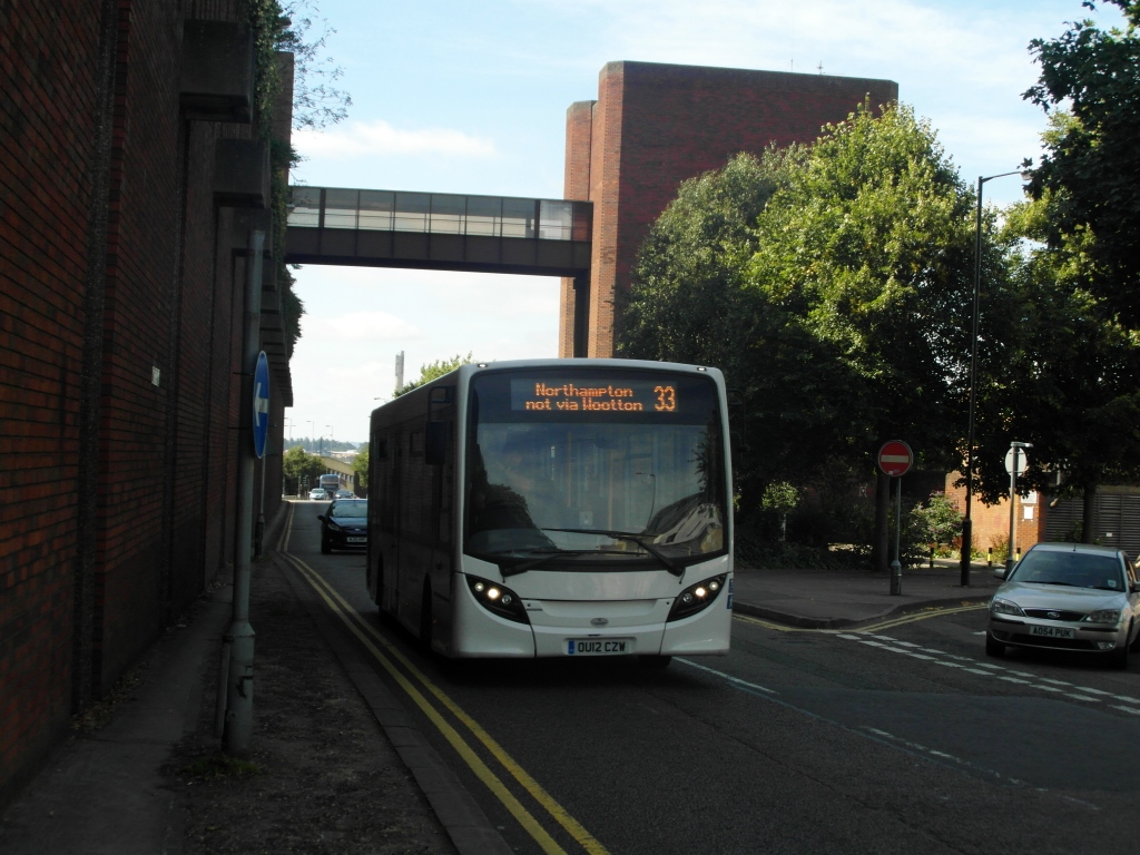 Z&S Buses OU12CZW Ladys Lane, Northampton on 33 (1024x768)… Flickr