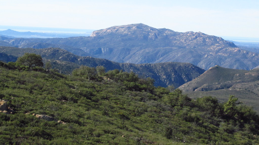 Red Ridge El Cajon mountain in the distance. Jerry Kurjian Flickr