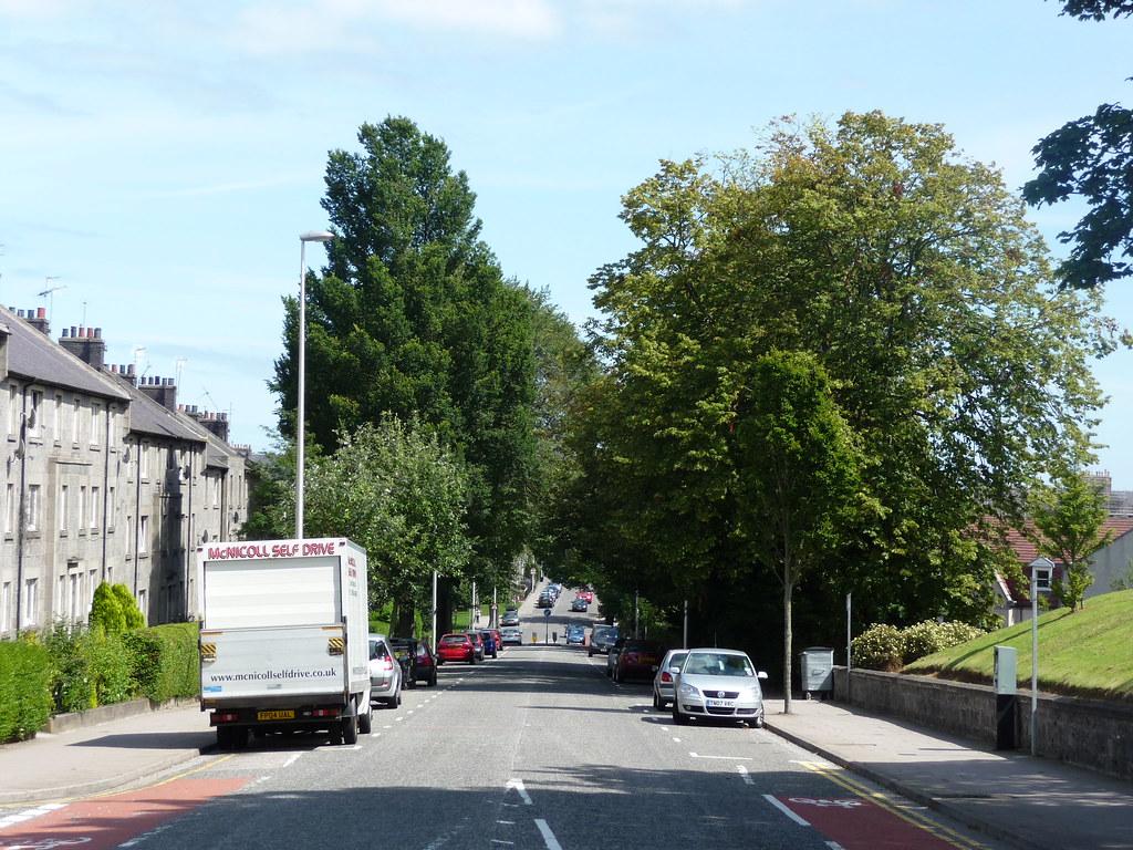 Willowbank Road, Aberdeen Alan Longmuir. Flickr