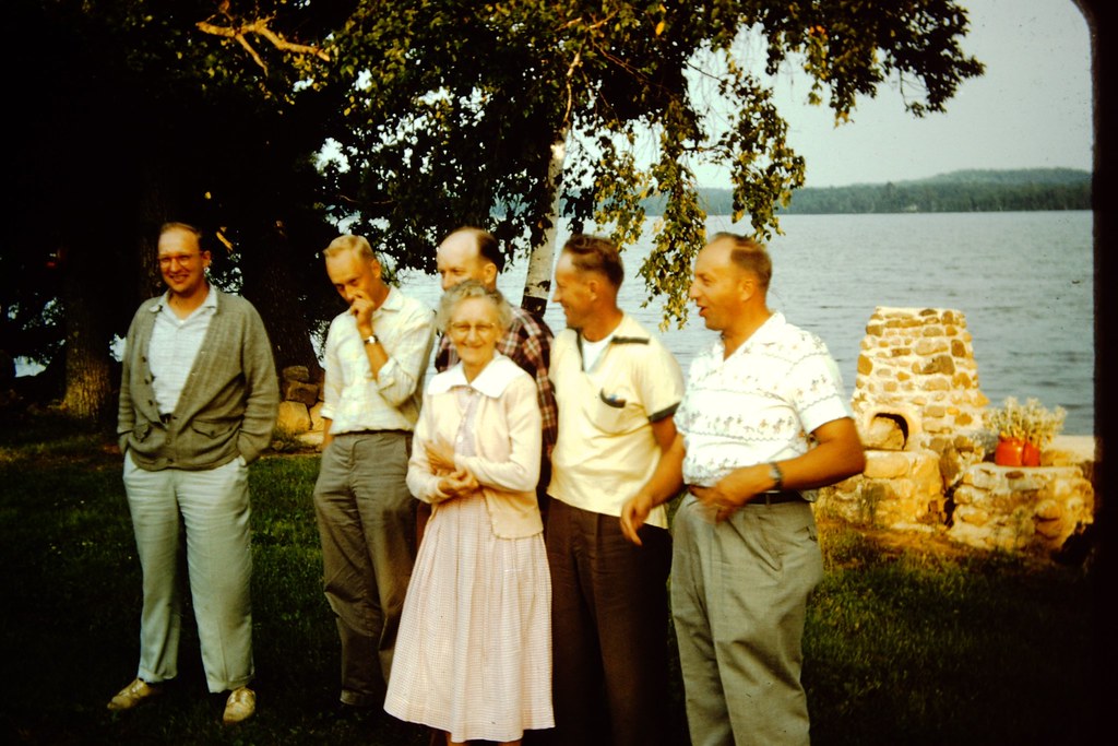 Bodil Marie Hansen with sons MAPix Flickr