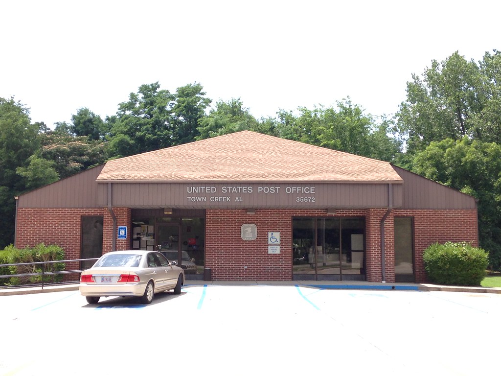 USPS Town Creek, AL 35672 Shannon McGee Flickr