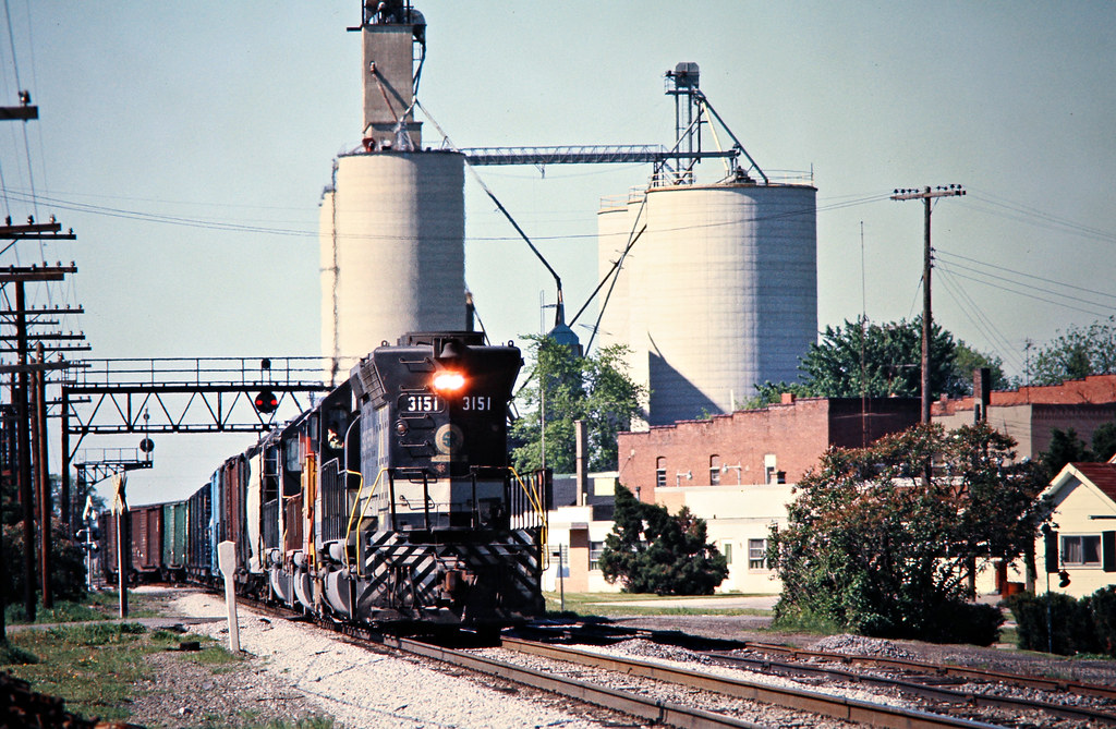B&O, Tontogany, Ohio, 1977 Northbound Baltimore and Ohio R… Flickr