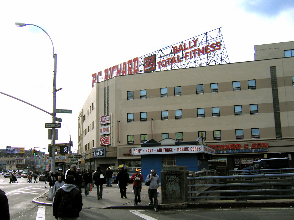 Fordham Rd. & Grand Concourse Here's the Old Alexanders' B… Flickr