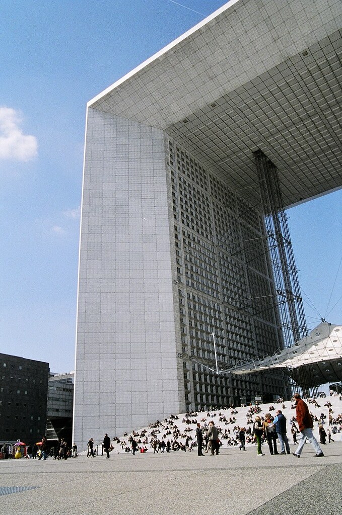 La Grande Arche The Grande Arche at La Defense, which is b… Flickr