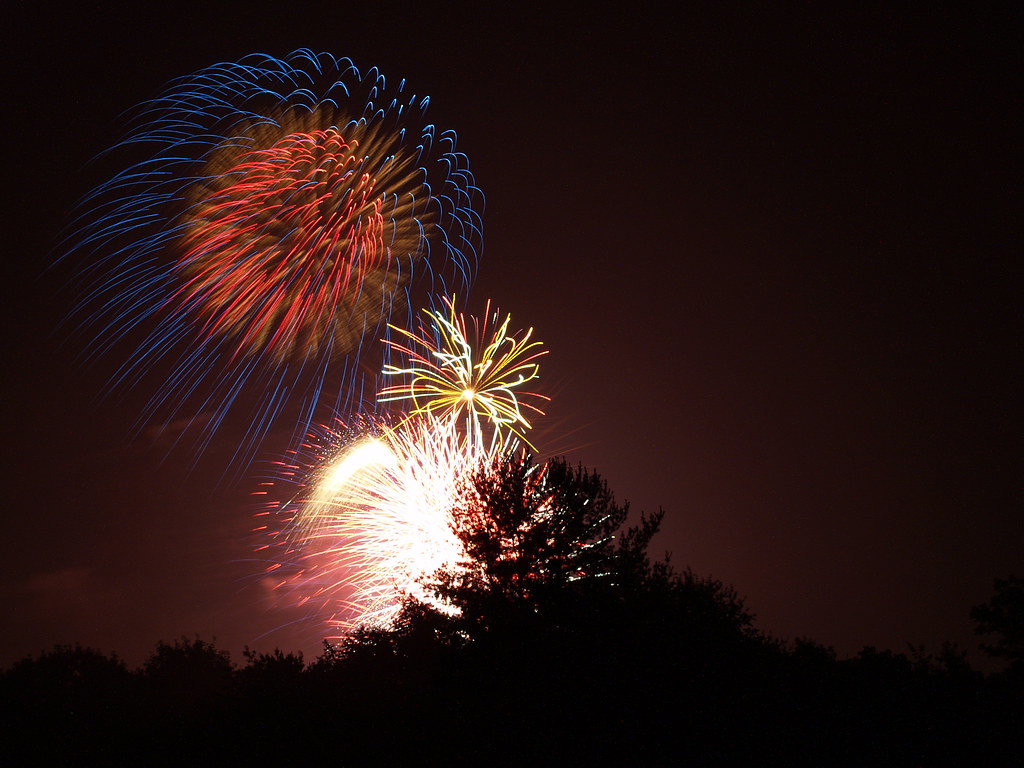 Portage Lakes S.P. (Ohio) Fireworks 4 of 11 Tom Bower Flickr