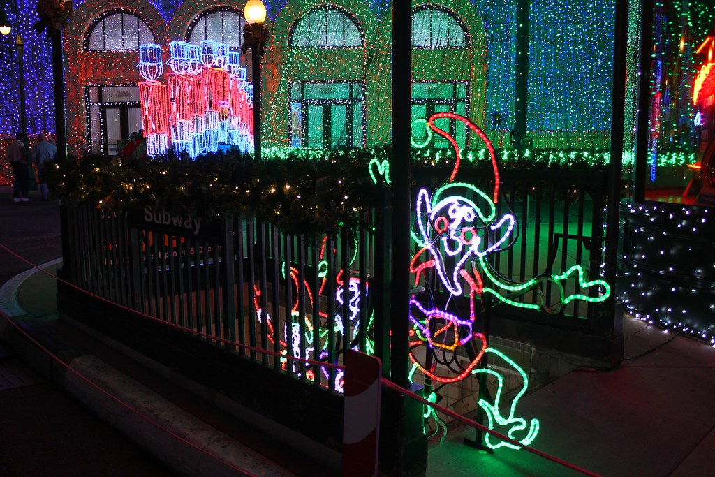 Osborne Spectacle of Dancing Lights 2013 at Disney's Holly… Flickr