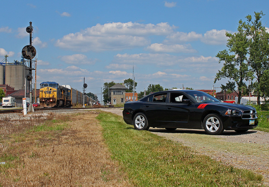 Charging Through Deshler Southbound Q231 hammers through t… Flickr