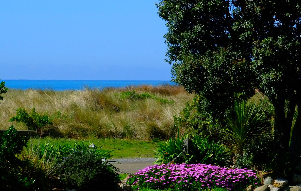 Ocean Beach, Hawkes Bay, NZ Colin White Flickr