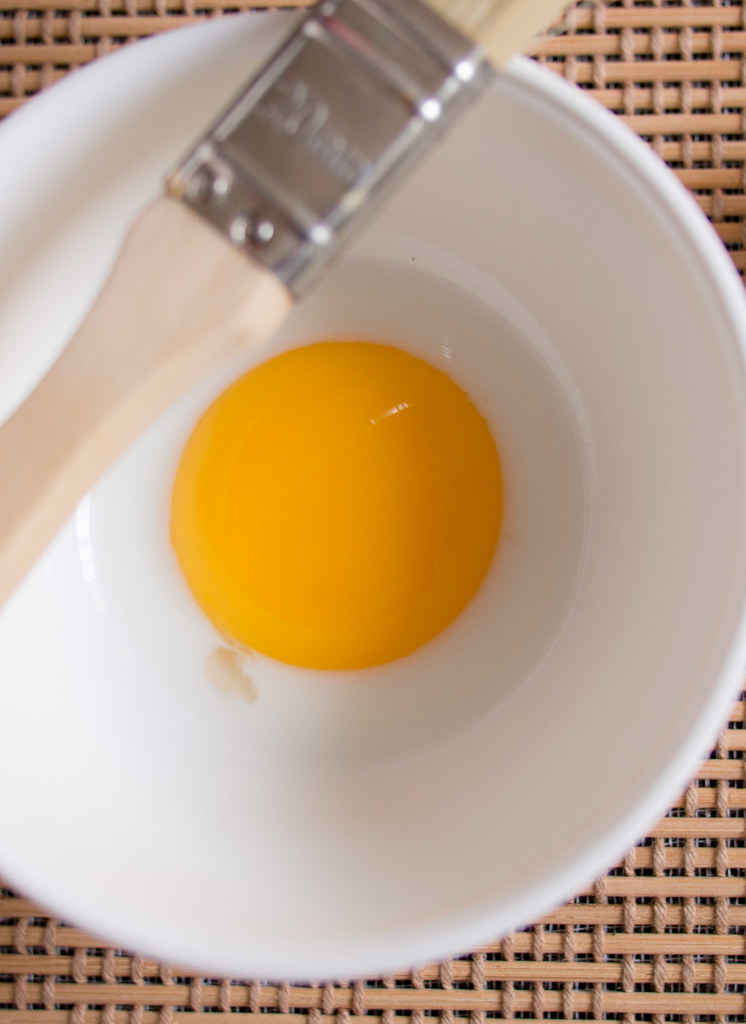 Egg wash Tips on glazing your CNY cookies and pineapple ta… Flickr