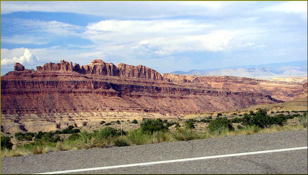 Utah Badlands, UT 72313zx (1 in a multiple picture set) … Flickr