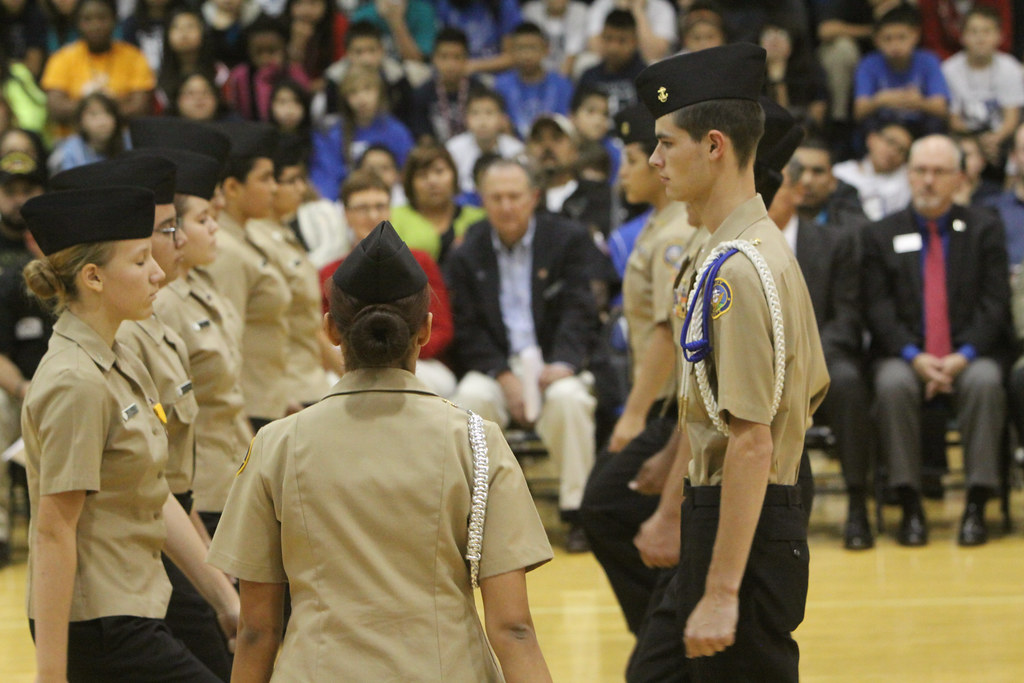 Field Middle School Honors Veterans 2013 On Nov. 8, Vivian… Flickr