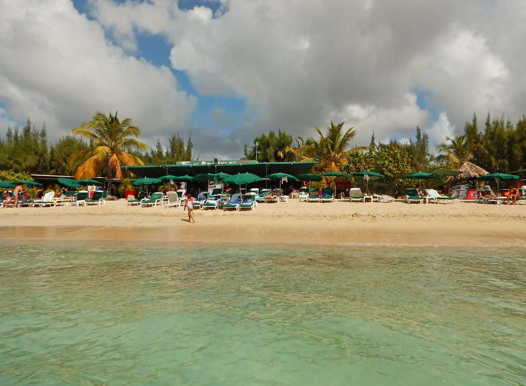 20140501_150823 Friar's Bay Beach Cafe canavart Flickr