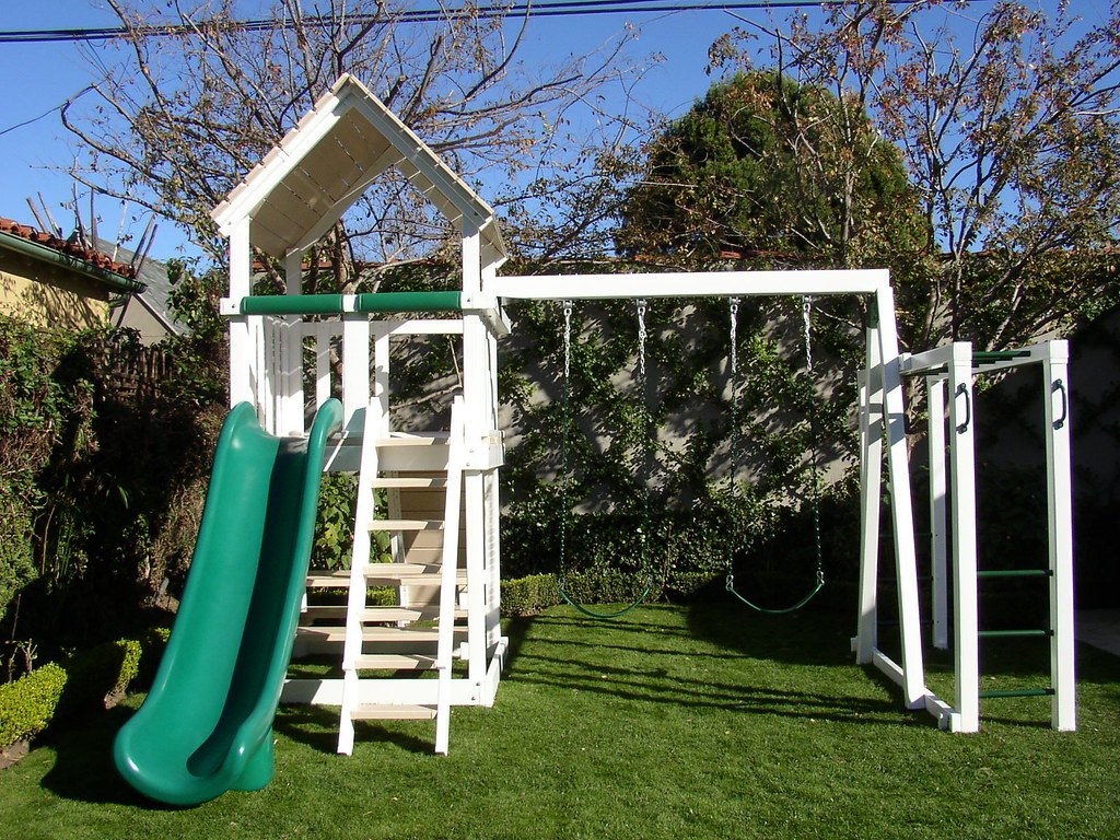 P1010011 Poly Vinyl Swing Sets Swing Set Solutions Flickr