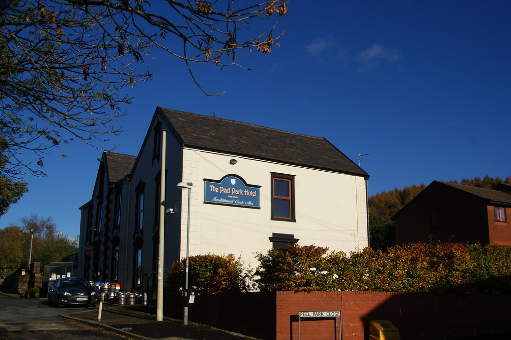 Peel Park Hotel, Accrington Excellent unspoilt pub where p… Flickr