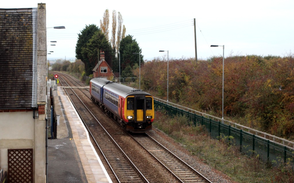 Bottesford. East Midland Trains Class 156 No 156411 arrivi… Flickr