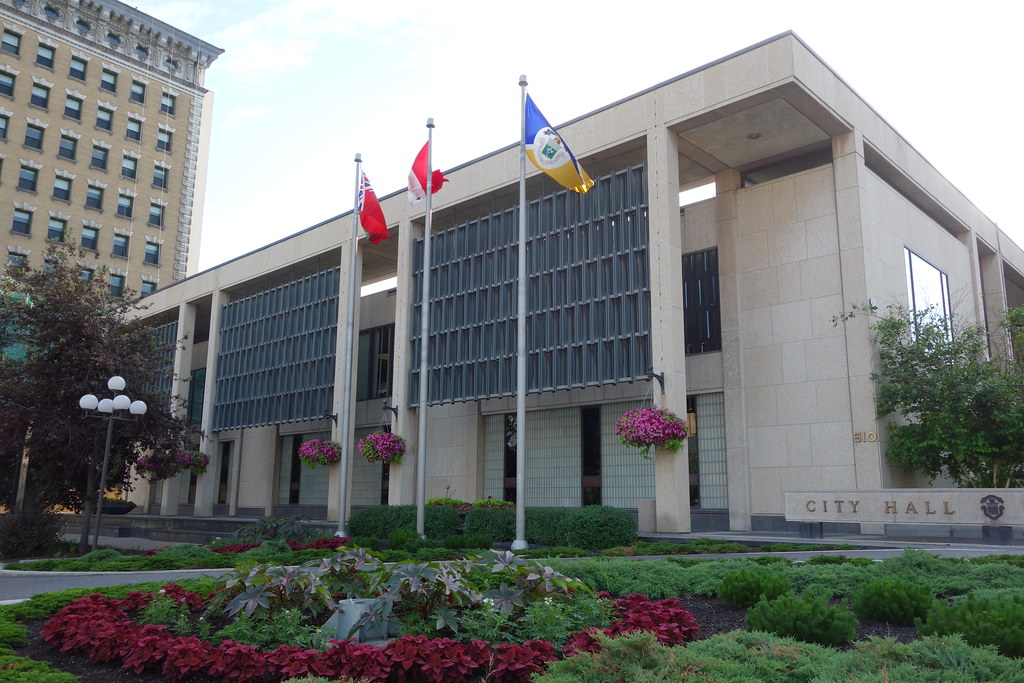 Winnipeg City Hall aa440 Flickr