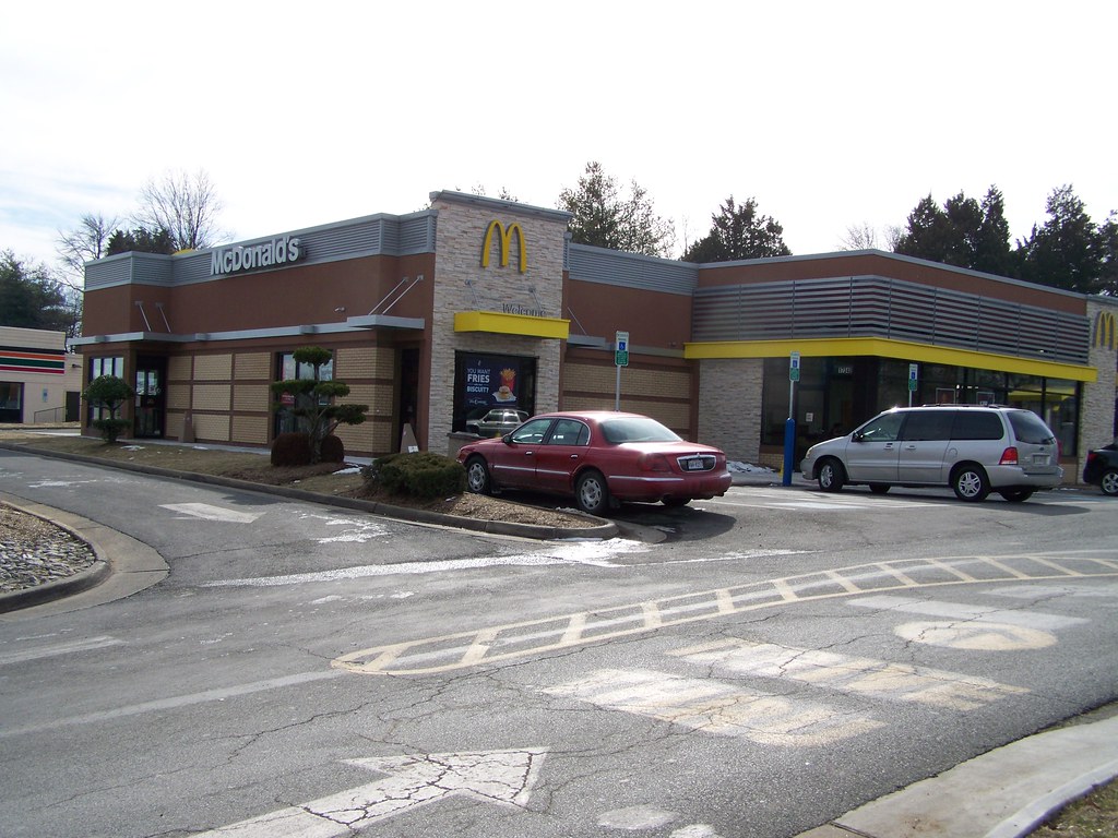 100_9273 178 Dumfries Route 234,Dumfries, Virginia ncokecan Flickr