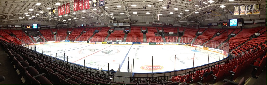 Toyota Center (Kennewick WA) A look at the inside of the T… Flickr