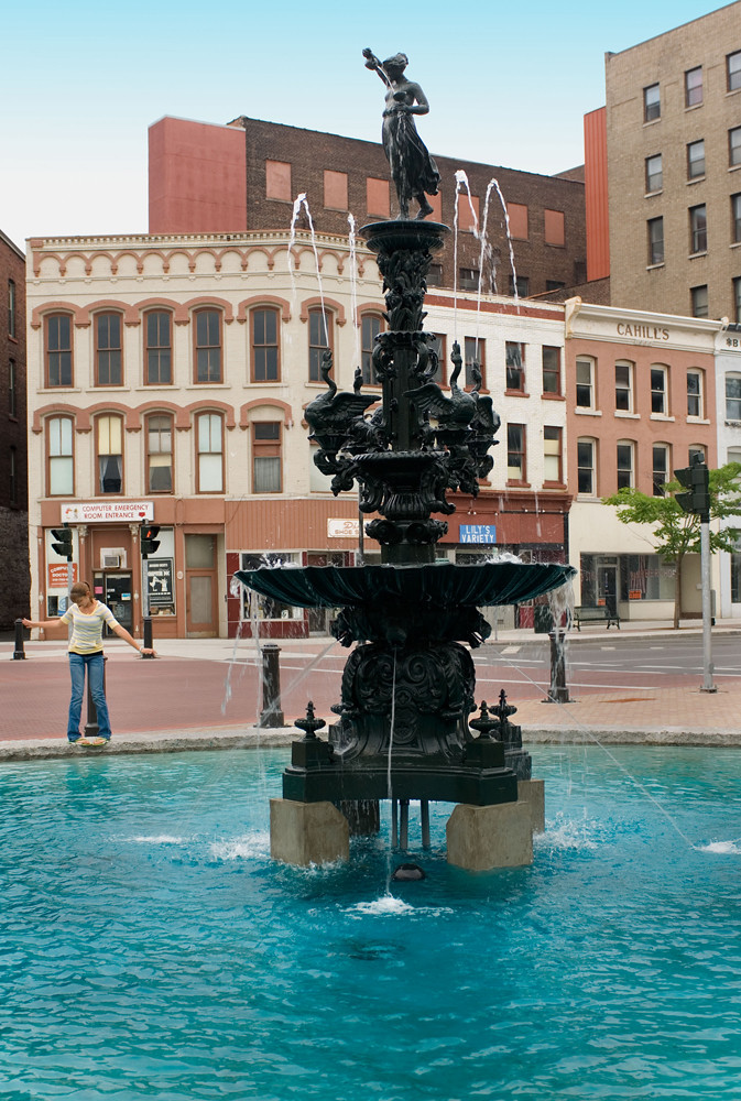 Public Square, Watertown, New York (Credit 1000 Islands I… Flickr