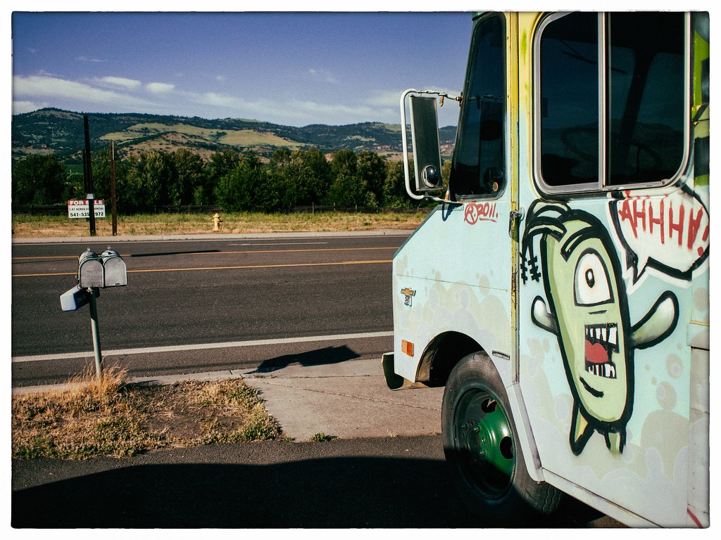 AHHH! (Talent, Oregon) "I tell ye I know what them things … Flickr