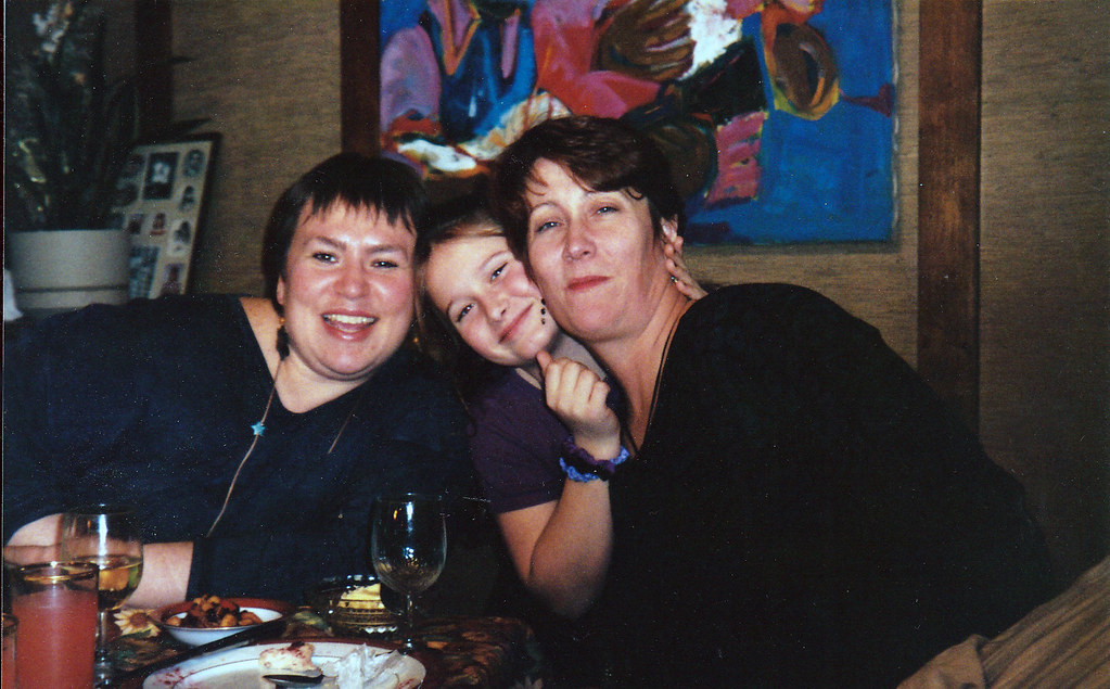 0731151IMG_0060 Victoria Tirrel, Marina Aldrich and Deni… Flickr