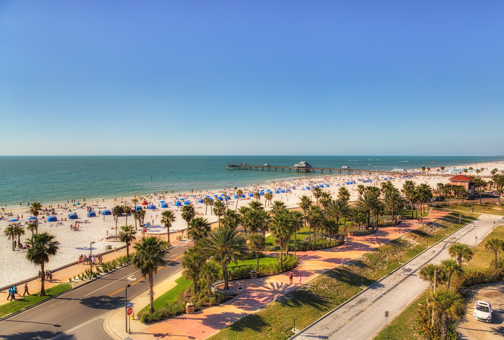 Clearwater Beach and Pier 60 with Blue Sky Clearwater Beac… Flickr