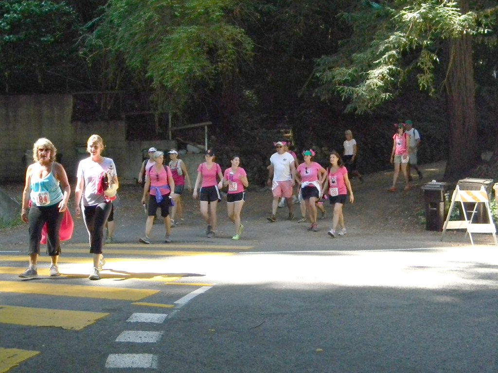 184_2035 Participants completing the Dipsea Hike Photograp… Flickr