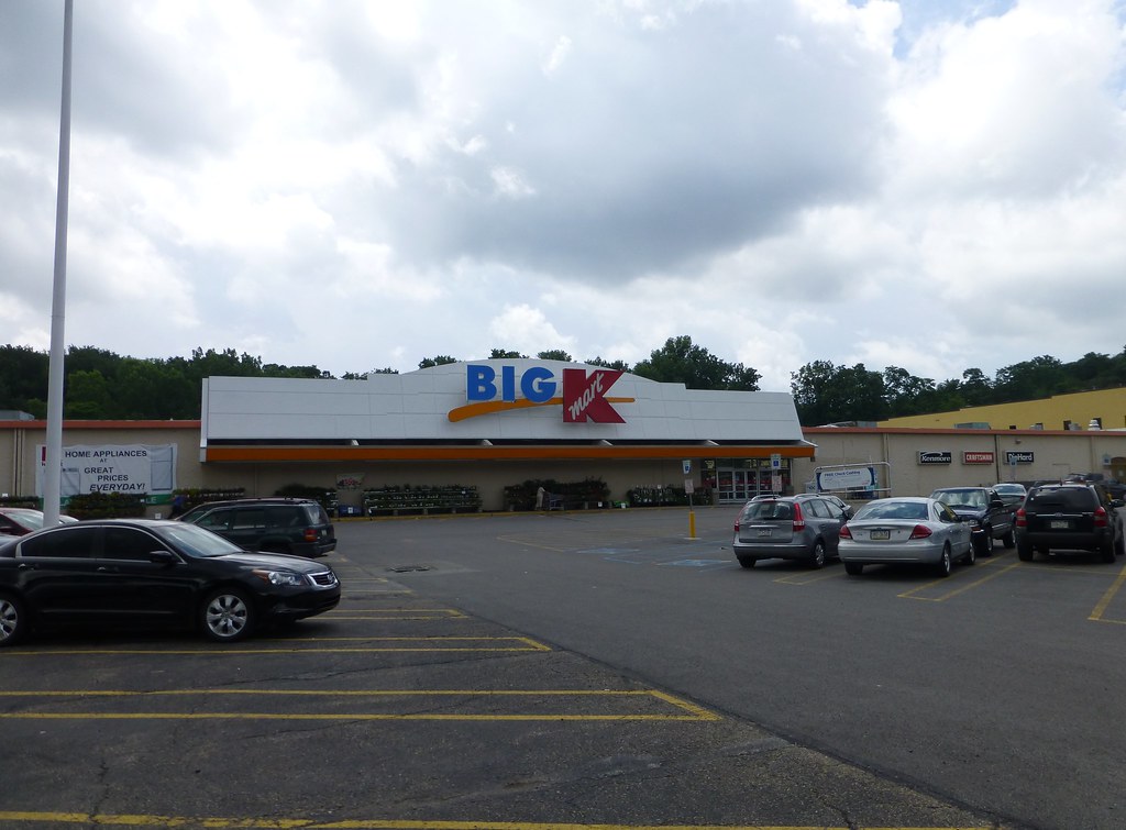 Pittsburgh Kmart 3529 996 West View Park Drive, Pittsburg… Flickr