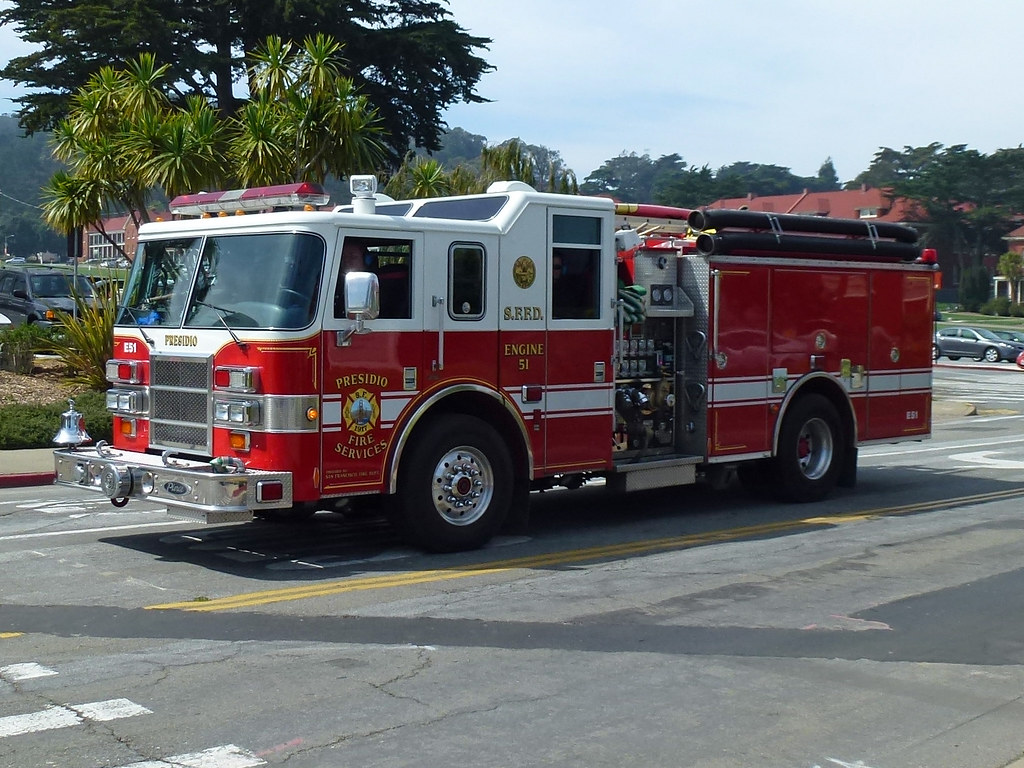 SFFD E51 E51 San Francisco Fire Department Presidio Engine… Flickr
