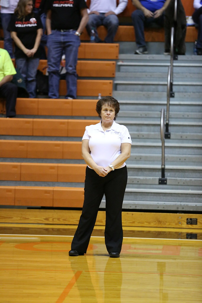2013 B Volleyball Arlington v. Alcester Hudson. (Permissio… Flickr