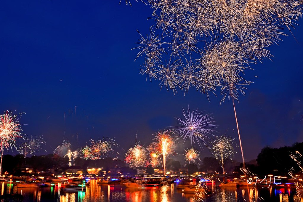 July 4 2014 Fireworks Location Marina Bay, Mandan Date J… Flickr