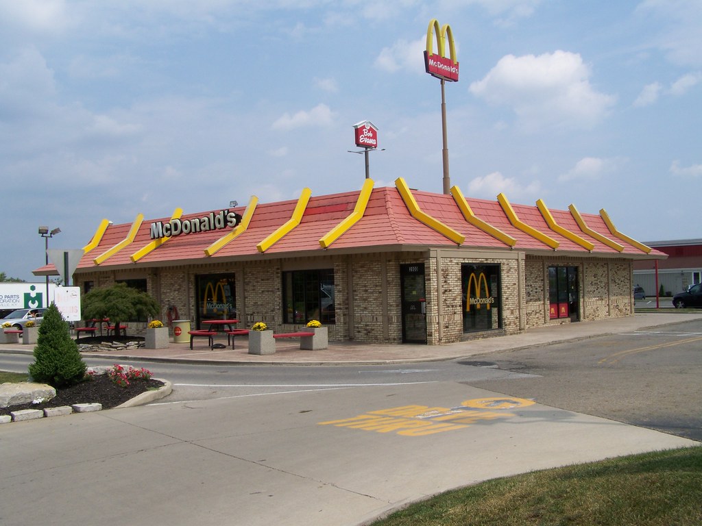 100_8449 3900 Lyman Drive,Hilliard,Ohio ncokecan Flickr