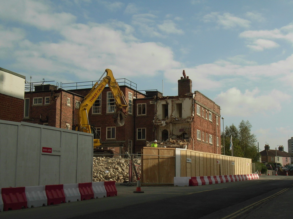 CENTRAL FIRE STATION / FUTURE JOINT EMERGENCY SERVICES BUILDING SITE
