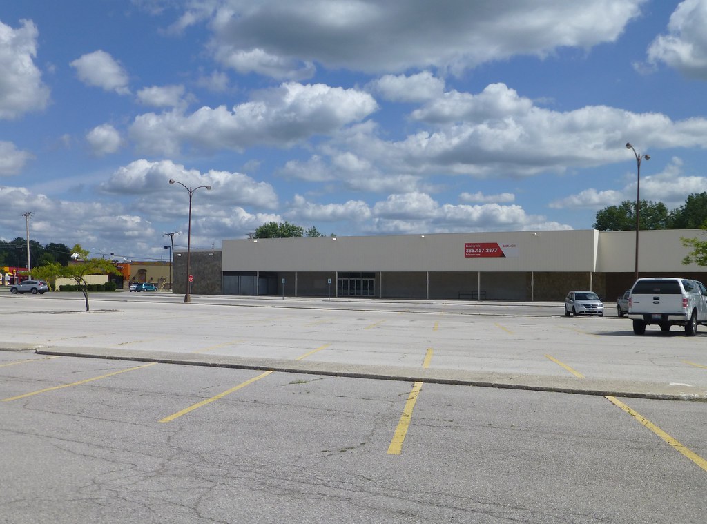 Lamson's Value City Northwood This was a Lamson's Value Ci… Flickr