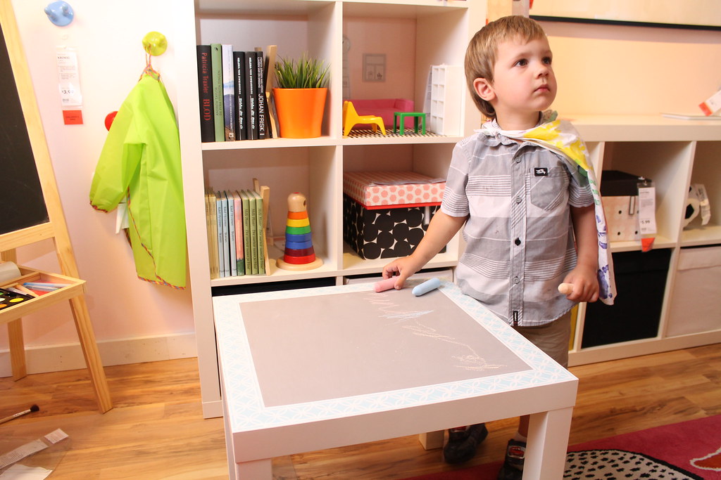 Lullaby Paints Chalkboard Table www.creativegreenliving.co… Flickr