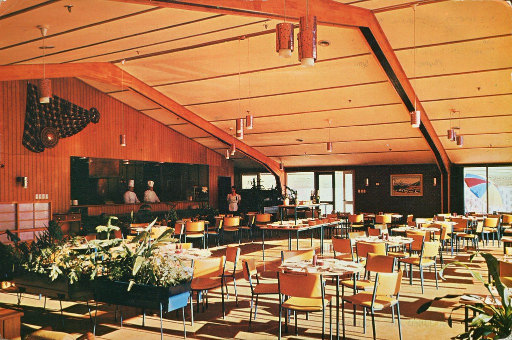 The MacDonald Dining Room, Glencoe Motor Inn, New Zealand Flickr