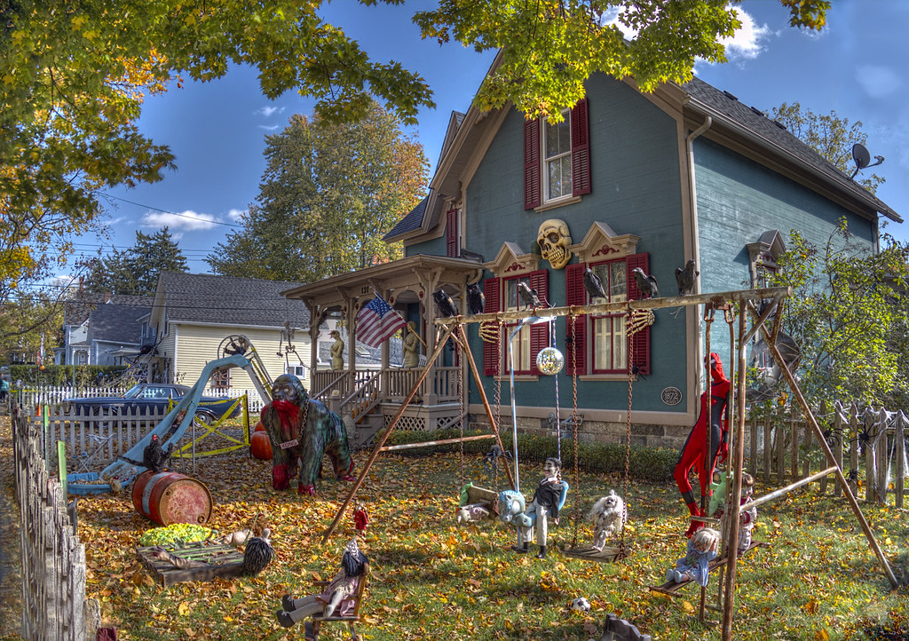 Tillson Street Halloween House Deb Freele Flickr