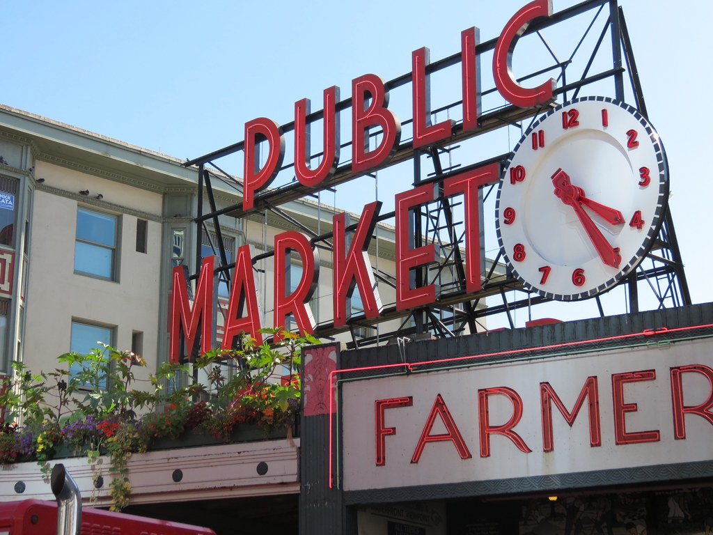 Pike Place Market, Seattle, Summer 2013 Carol Munro Flickr