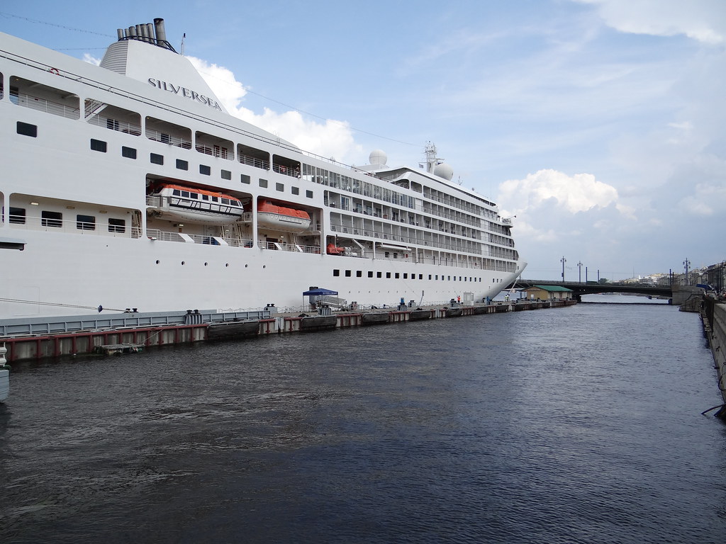 Silversea Silver Whisper Cruise Ship Gary Bembridge Flickr