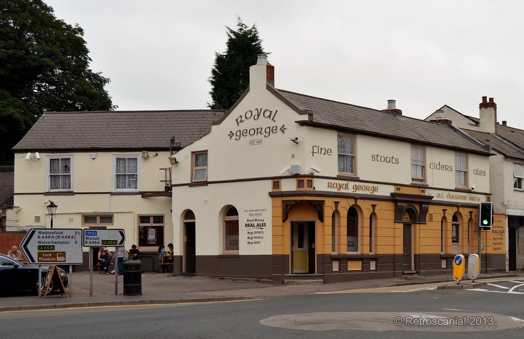 Royal (Freehouse) Walsall Street, Willenhall, West Midlands 28