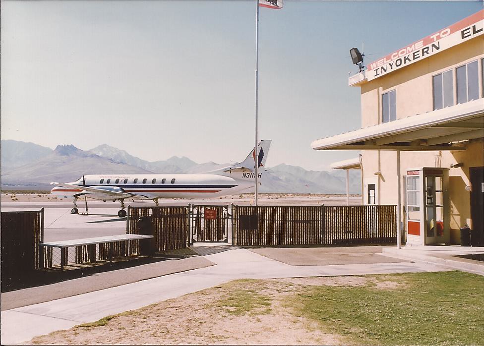 Inyokern Airport, CA (IYK) Saturday, August 19, 1989 Flickr
